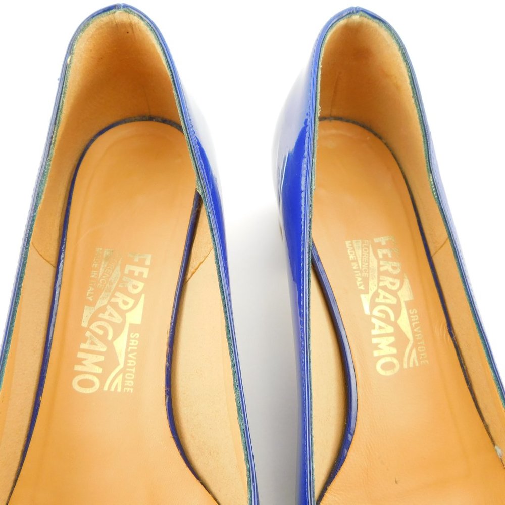FERRAGAMO Vara Logo Bow Brilliant Blue & Lavender Patent Block Heel Pumps 6.5 - Picture 11 of 13